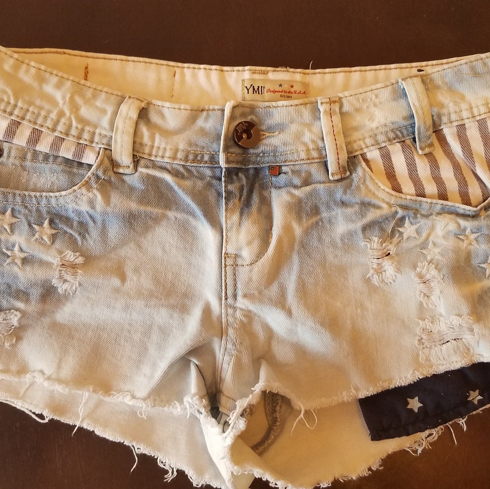 🧡 YMI USA Stars and Stripes Distress denim shorts